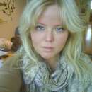 Kinky Fetish Queen Looking for Playmates